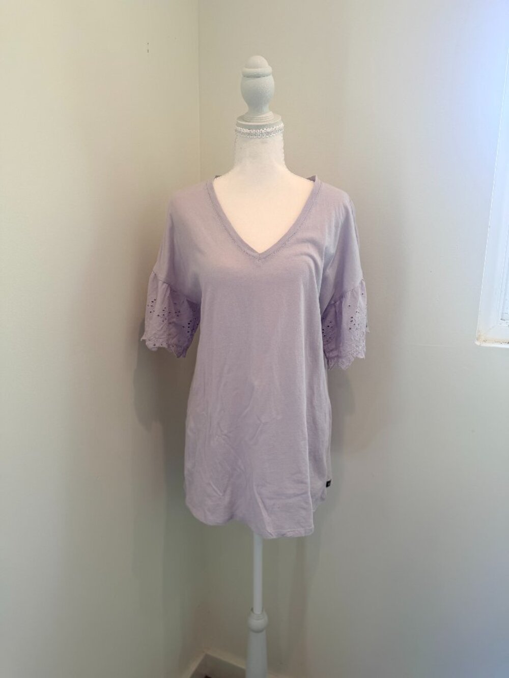 Matilda Jane Lilac Garden Eyelet Flutter Sleeve V-Neck Top - Size L